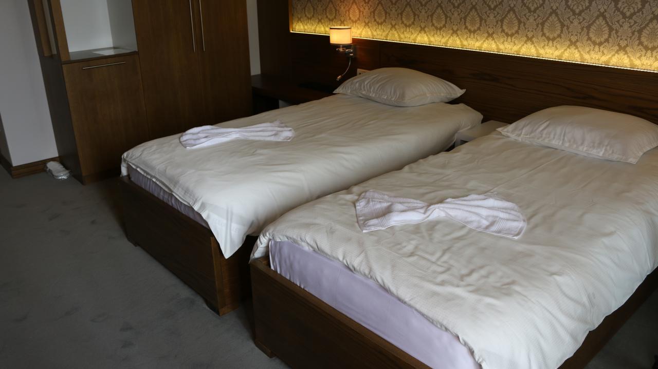 Hotel Admiral Πρίζρεν Εξωτερικό φωτογραφία