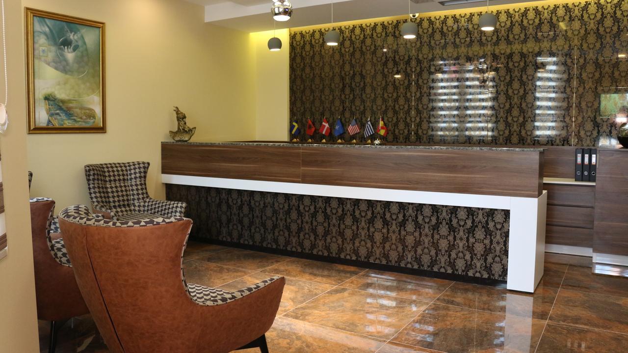 Hotel Admiral Πρίζρεν Εξωτερικό φωτογραφία