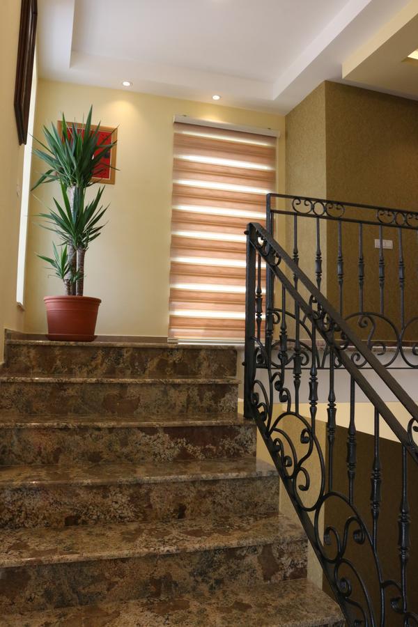 Hotel Admiral Πρίζρεν Εξωτερικό φωτογραφία