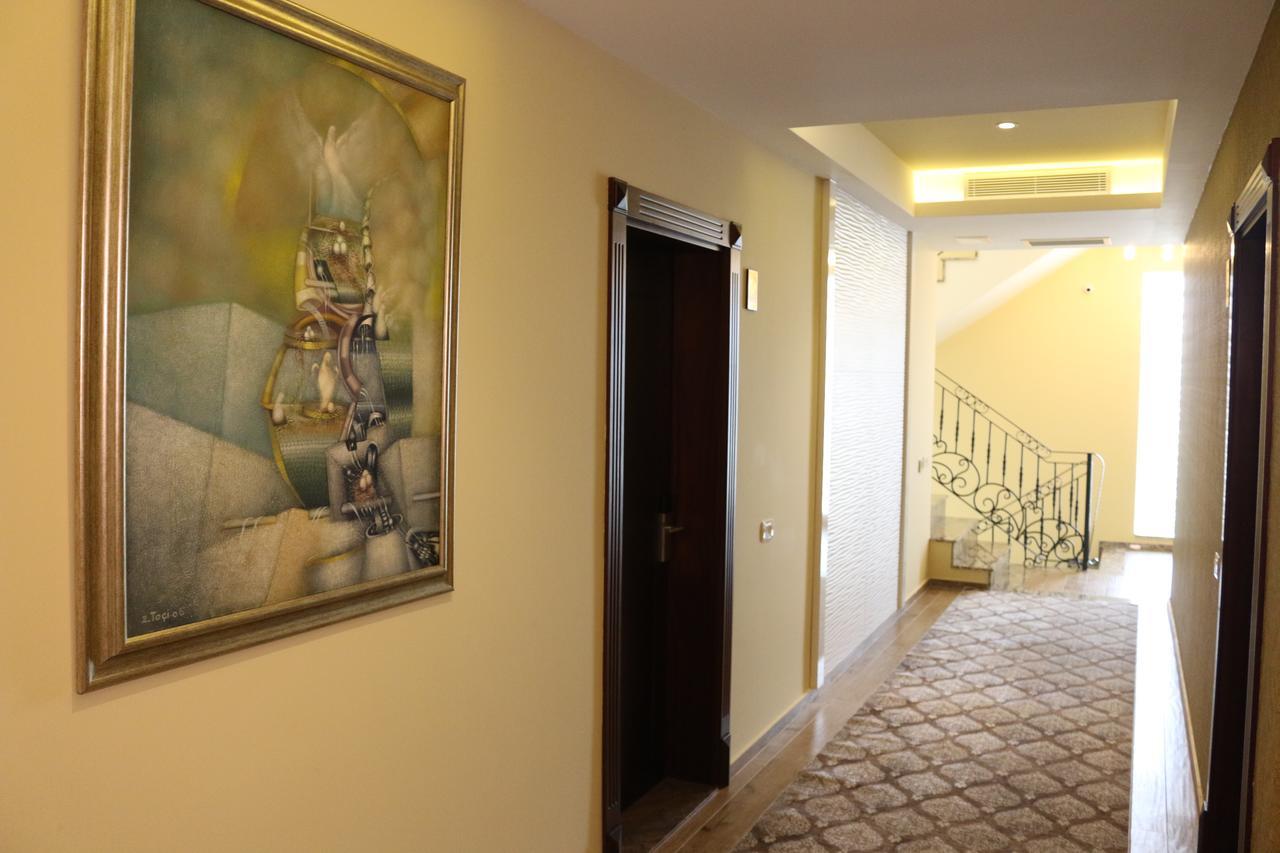 Hotel Admiral Πρίζρεν Εξωτερικό φωτογραφία